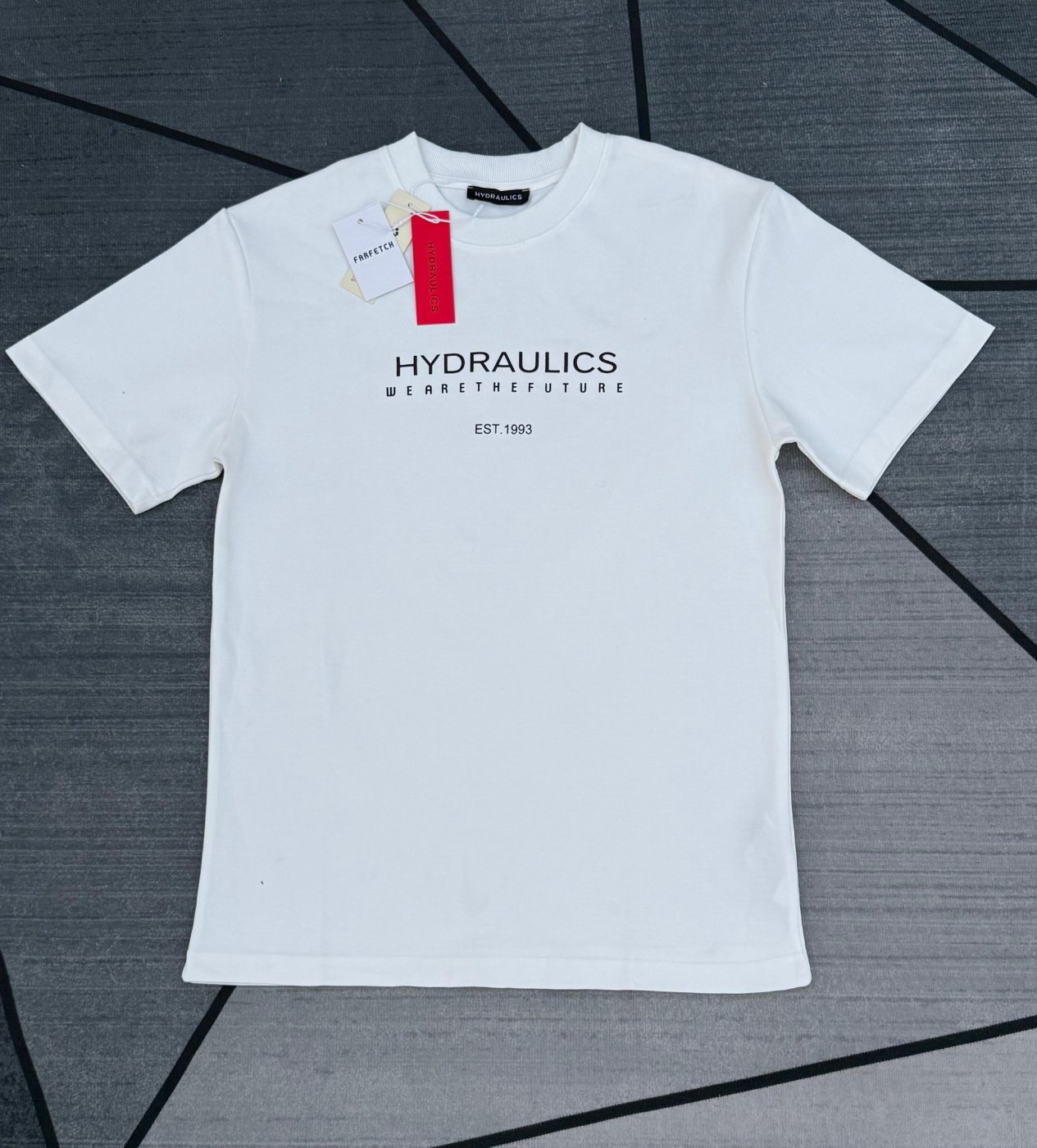 Hydraulics - White 01