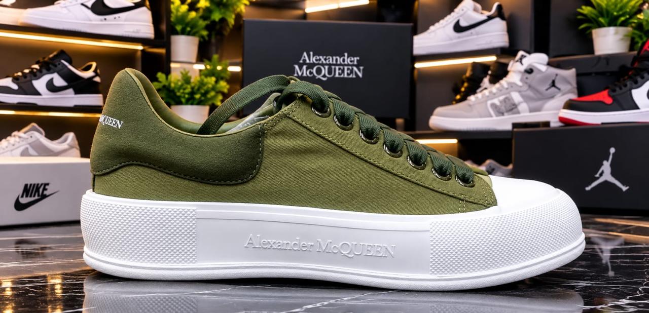 Alexander McQueen Deck Plimsoll - Khaki Black White Sole